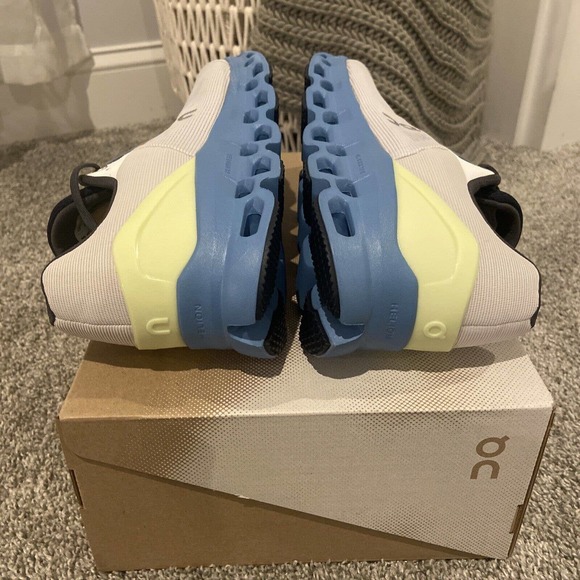 NEW Men's ON Cloud Cloudstratus Frost Niagara Running Shoes Size 12 NIB - Picture 8 of 9